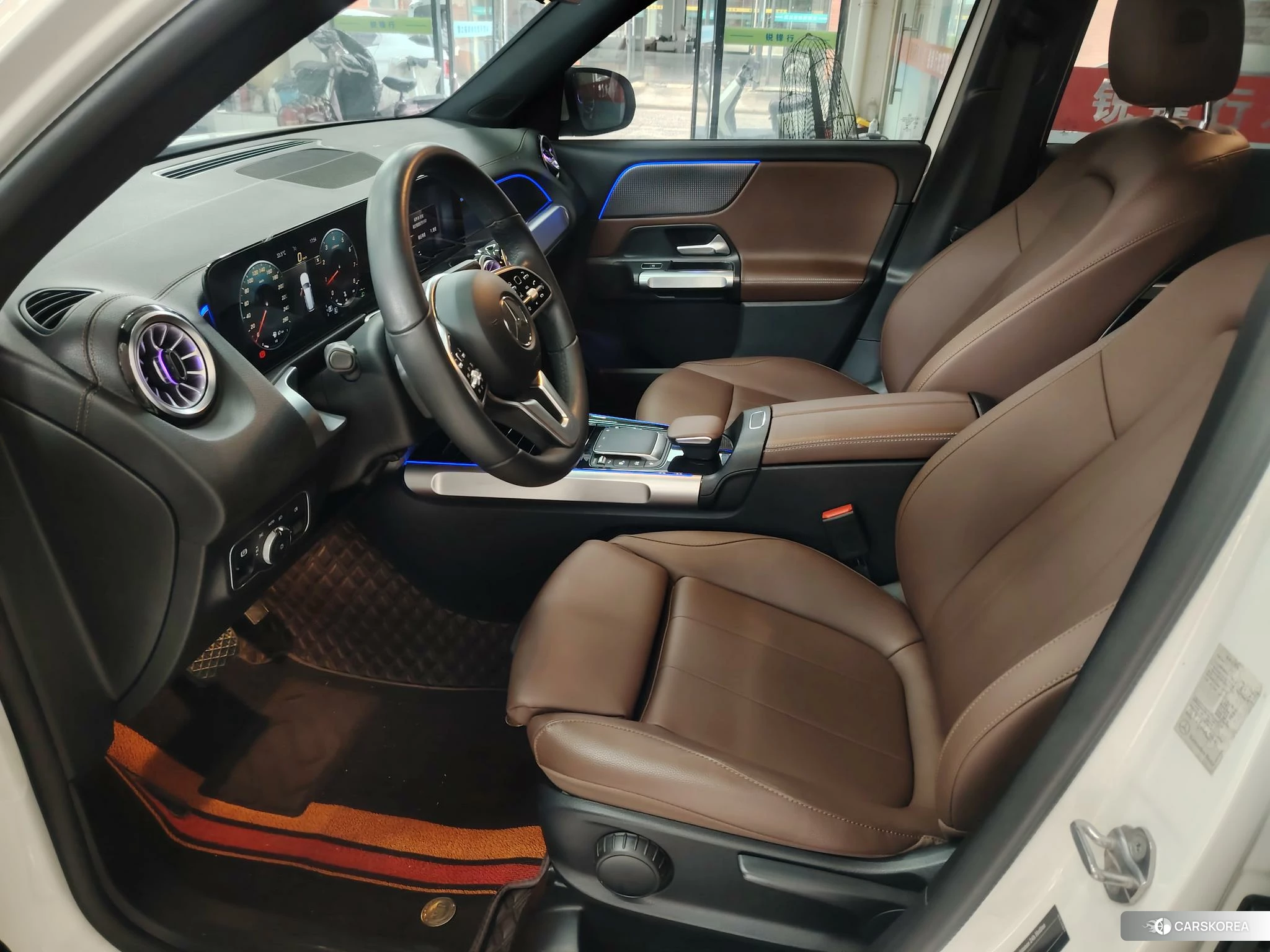 Mercedes-Benz GLB 2022 Белый из Китая