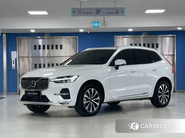 Volvo XC60 second Generation 2025 Белый из Кореи