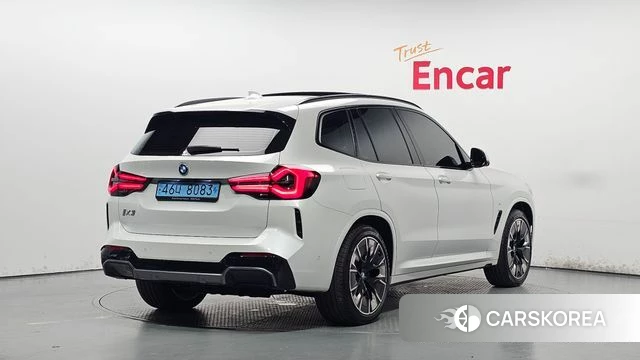 BMW iX3 2023 Белый из Кореи