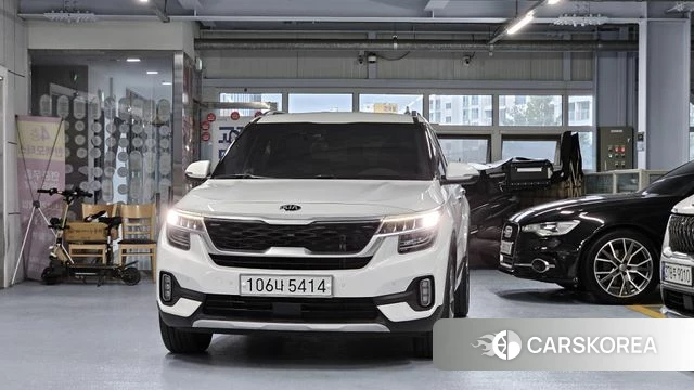 Kia Seltos 2020 Белый из Кореи