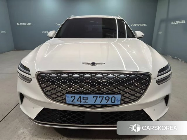 Genesis Electrified GV70 2022 Белый из Кореи