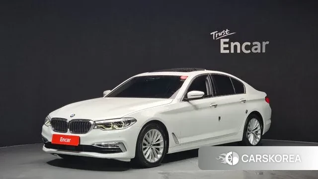 BMW 5 Series (G30) 2018 Белый из Кореи