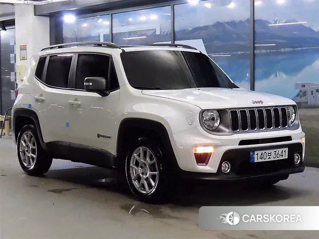Jeep Renegade 2021 Белый из Кореи