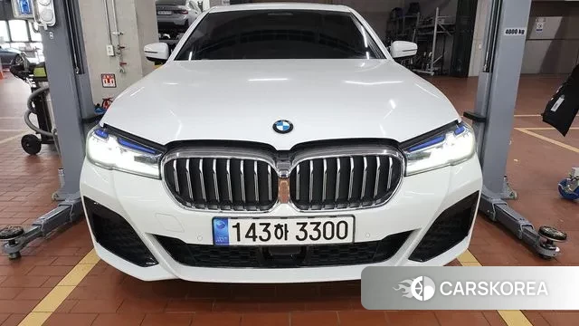 BMW 5 Series (G30) 2022 Белый из Кореи