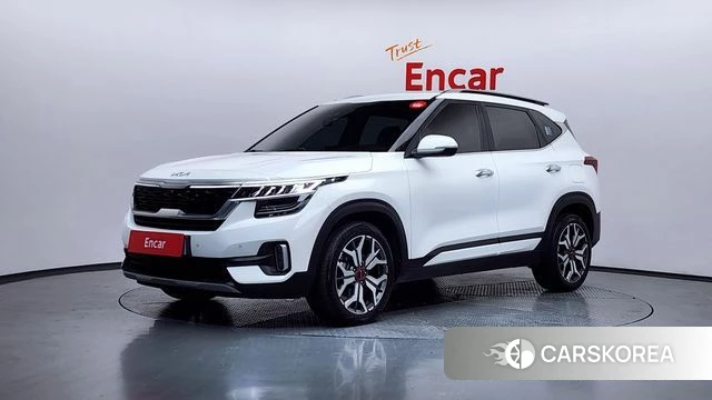 Kia Seltos 2022 Белый из Кореи