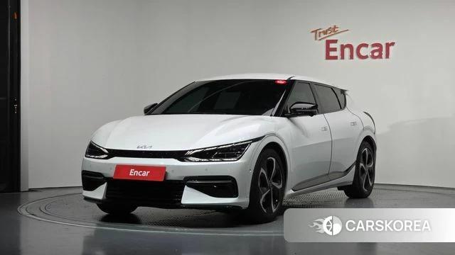 Kia EV6 2023 Белый из Кореи