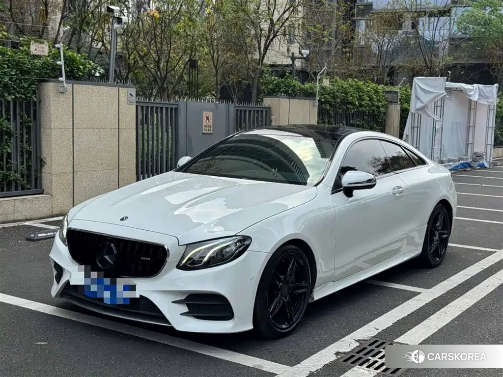 Mercedes-Benz E-Class 2020 Белый из Китая