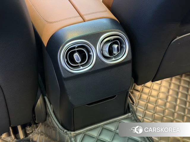 Mercedes-Benz Class C 2024 Черный из Китая