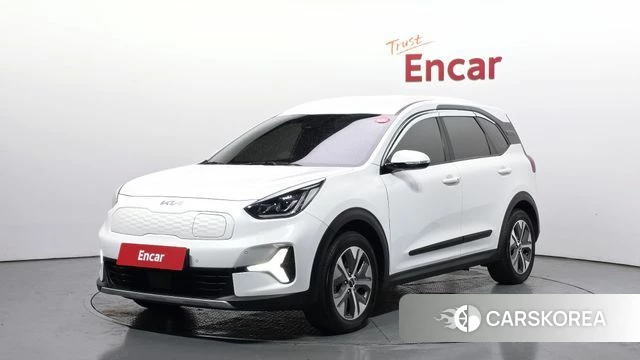 Kia Niro Plus 2022 Белый из Кореи