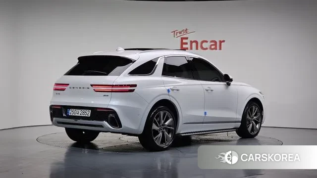 Genesis GV70 2024 Белый из Кореи