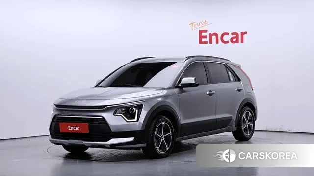 Kia Di Ol Nu Niro 2022 Серебристо-серый из Кореи