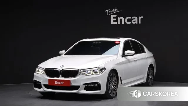 BMW 5 Series (G30) 2019 Белый из Кореи