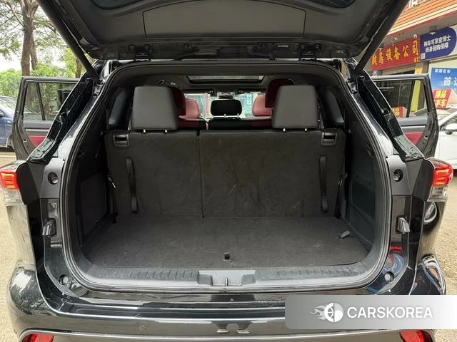 Toyota Crown Lufang 2021 Черный из Китая