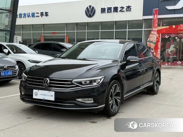 Volkswagen Magotan 2022 Черный из Китая