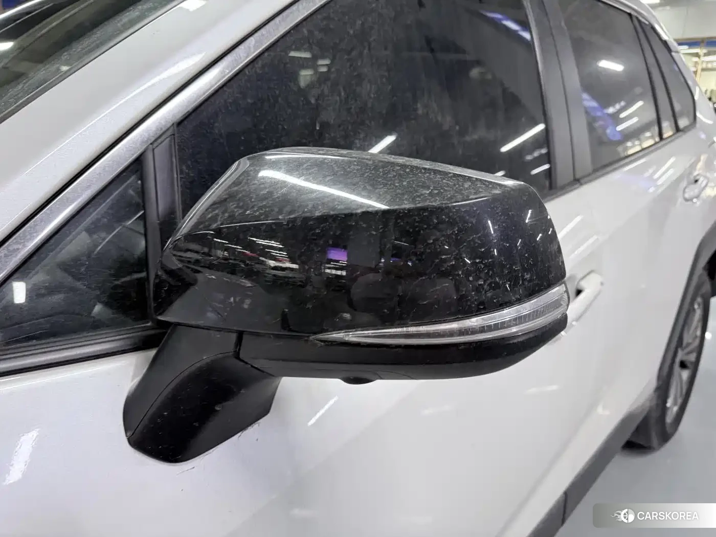 Toyota RAV4 2023 Белый из Китая, фото 2