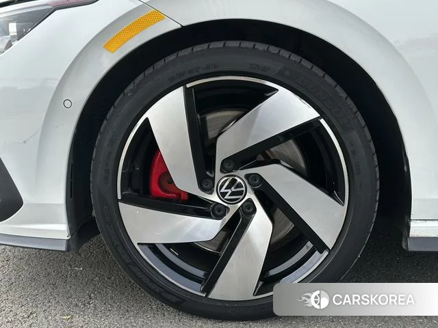 Volkswagen Golf GTI 2022 Белый из Китая