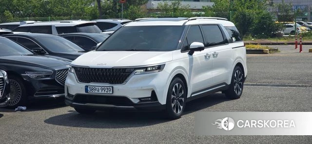 Kia Carnival 4th generation 2023 Белый из Кореи