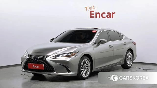 Lexus ES300h 7th generation 2020 Песочный из Кореи