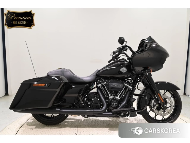 Проданный Harley-Davidson Road Glide FLTRXS1870 2024 из Японии, фото 2
