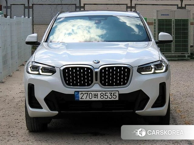 BMW X4 (G02) 2022 Белый из Кореи