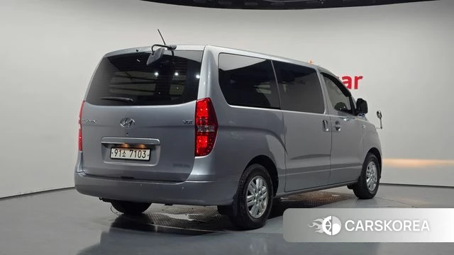 Hyundai The New Grand Starex 2021 Серый из Кореи