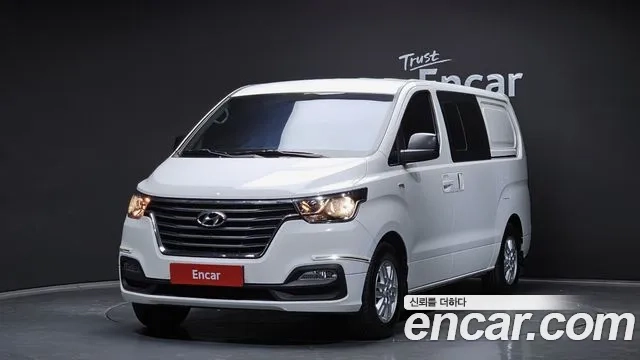 Hyundai The New Grand Starex 2019 Белый из Кореи