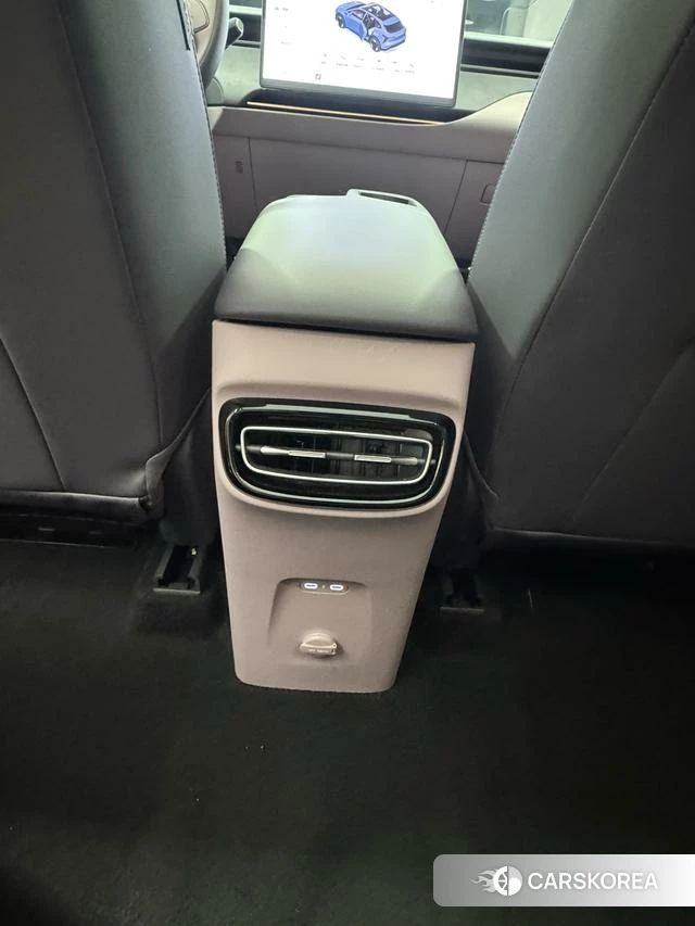 Red flag Tiangong 06 2025 Синий из Китая