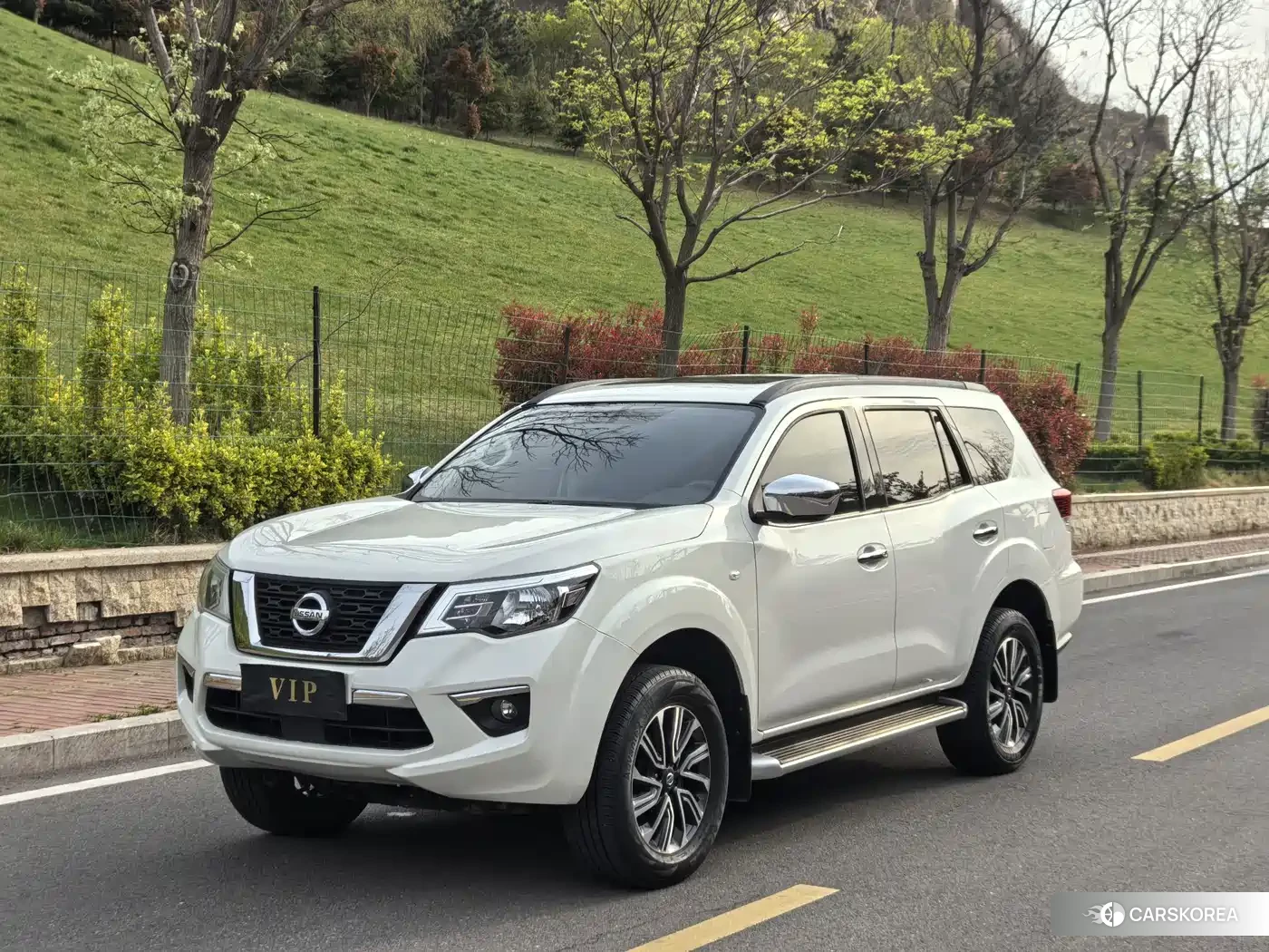 Nissan Terra 2023 Белый из Китая