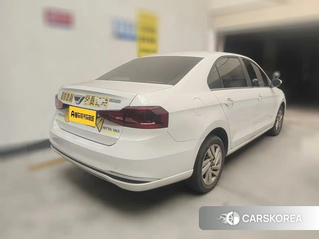 Jetta VA3 2020 Белый из Китая