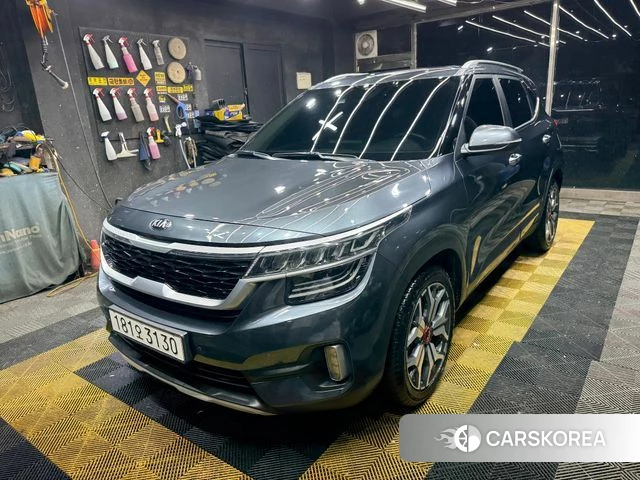 Kia Seltos 2021 Серый из Кореи