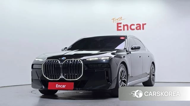 BMW 7 Series (G70) 2025 Черный из Кореи