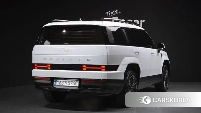 Hyundai Santa Fe (MX5) 2024 Белый из Кореи