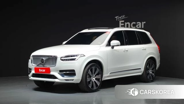 Volvo XC90 second Generation 2025 Белый из Кореи