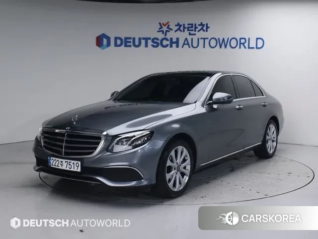 Mercedes-Benz E-Class W213 2019 Серый из Кореи