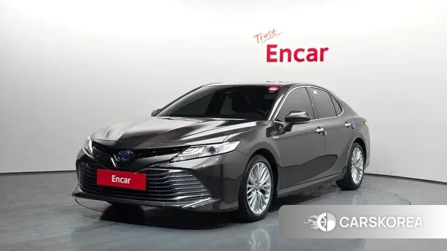 Toyota Camry (XV70) 2018 Коричневый из Кореи