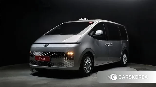 Hyundai Staria 2022 Серебряный из Кореи