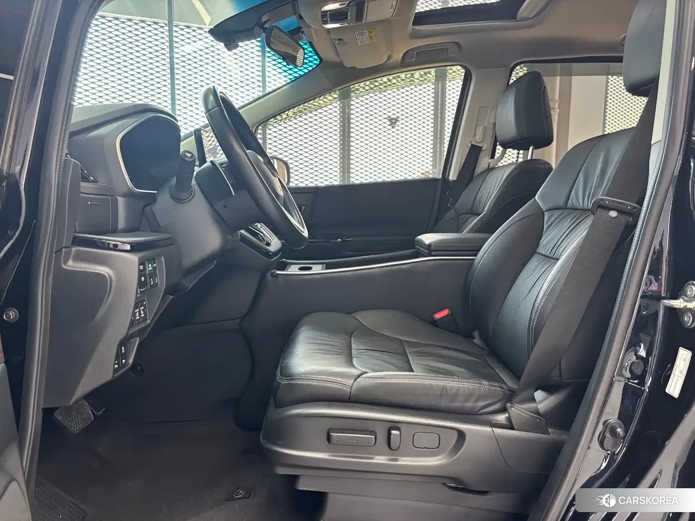 Honda Odyssey 2022 Черный из Китая