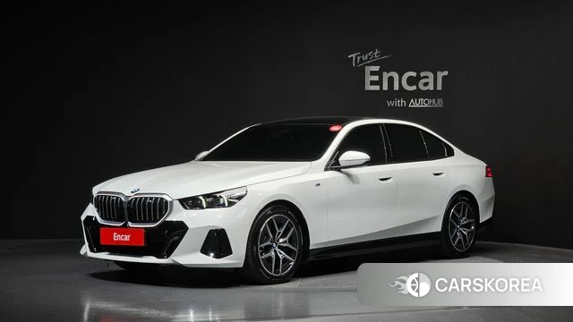 BMW 5 Series (G60) 2025 Белый из Кореи