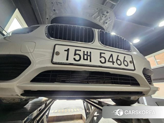 BMW 1 Series (F20) 2018 Белый из Кореи