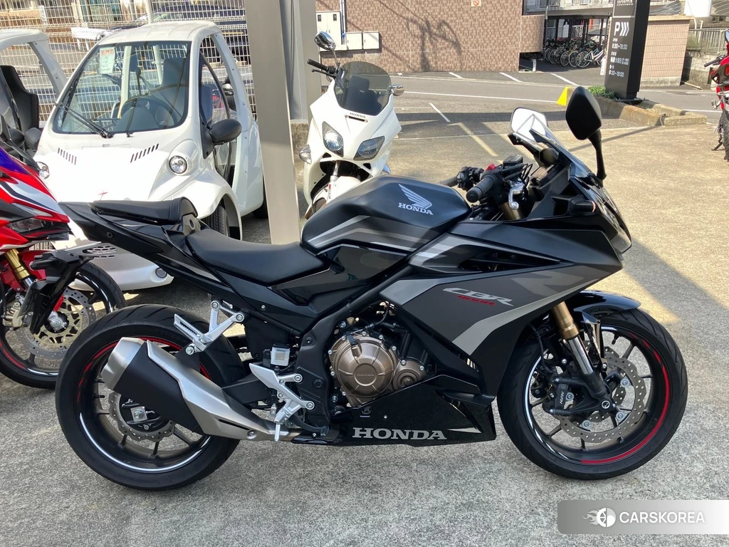 Проданный Honda CBR400R ABS 2023 из Японии