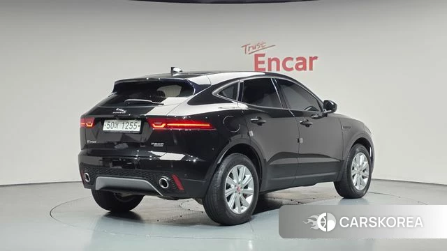 Jaguar E-PACE 2018 Черный из Кореи