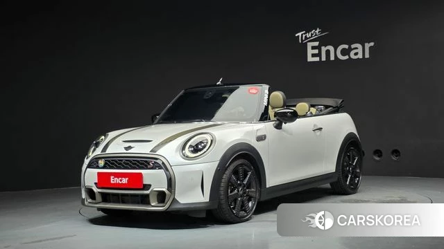 Mini Cooper S Convertible 2023 Белый из Кореи