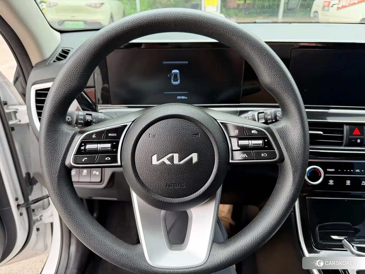 Kia Seltos 2023 Белый из Китая