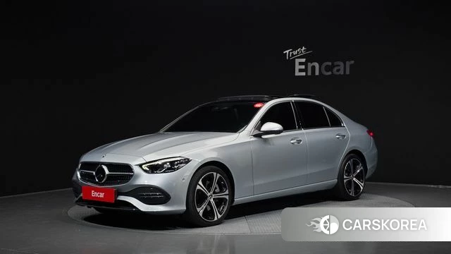 Mercedes-Benz C-Class W206 2023 Серебристо-серый из Кореи