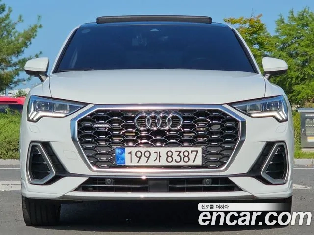 Audi Q3 (F3) 2023 Белый из Кореи