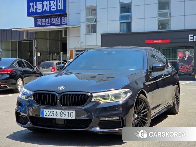 BMW 5 Series (G30) 2019 Синий из Кореи