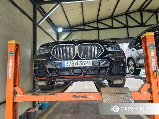 BMW X6 (G06) 2022 Черный из Кореи