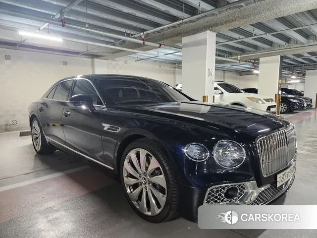 Bentley Flying Spur 3rd Generation 2022 Синий из Кореи