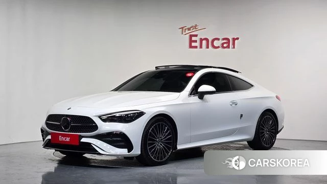 Mercedes-Benz CLE-Class C236 2025 Белый из Кореи