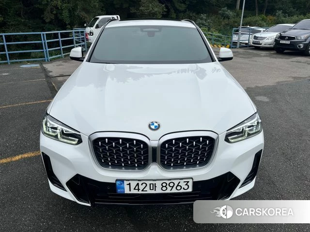 BMW X4 (G02) 2022 Белый из Кореи